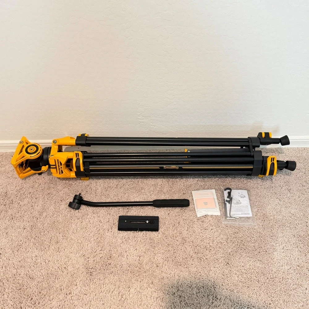 SmallRig AD-01 Heavy-Duty Tripod with Fluid Head (Bumblebee Edition) Yellow NEW